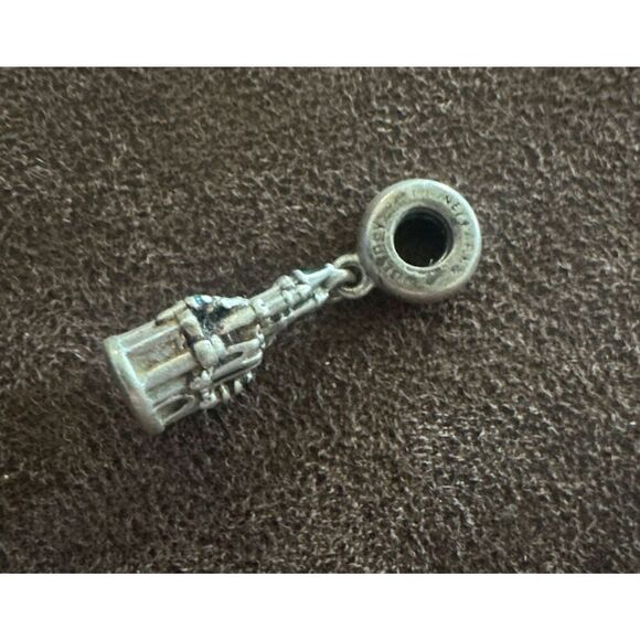 Pandora Disney World Cinderella Castle dangle charm silver .925 - Picture 3 of 5